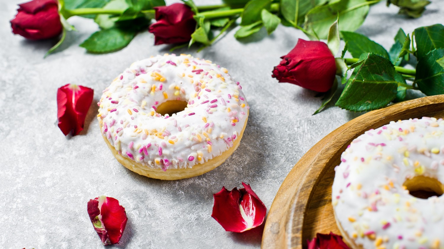 emlog pro 应用商店模板插件下载解析教程