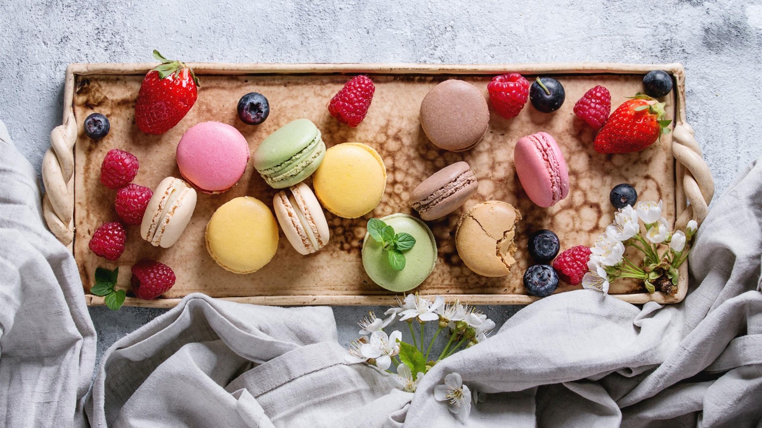 写了两个随机小姐姐视频的Api代码