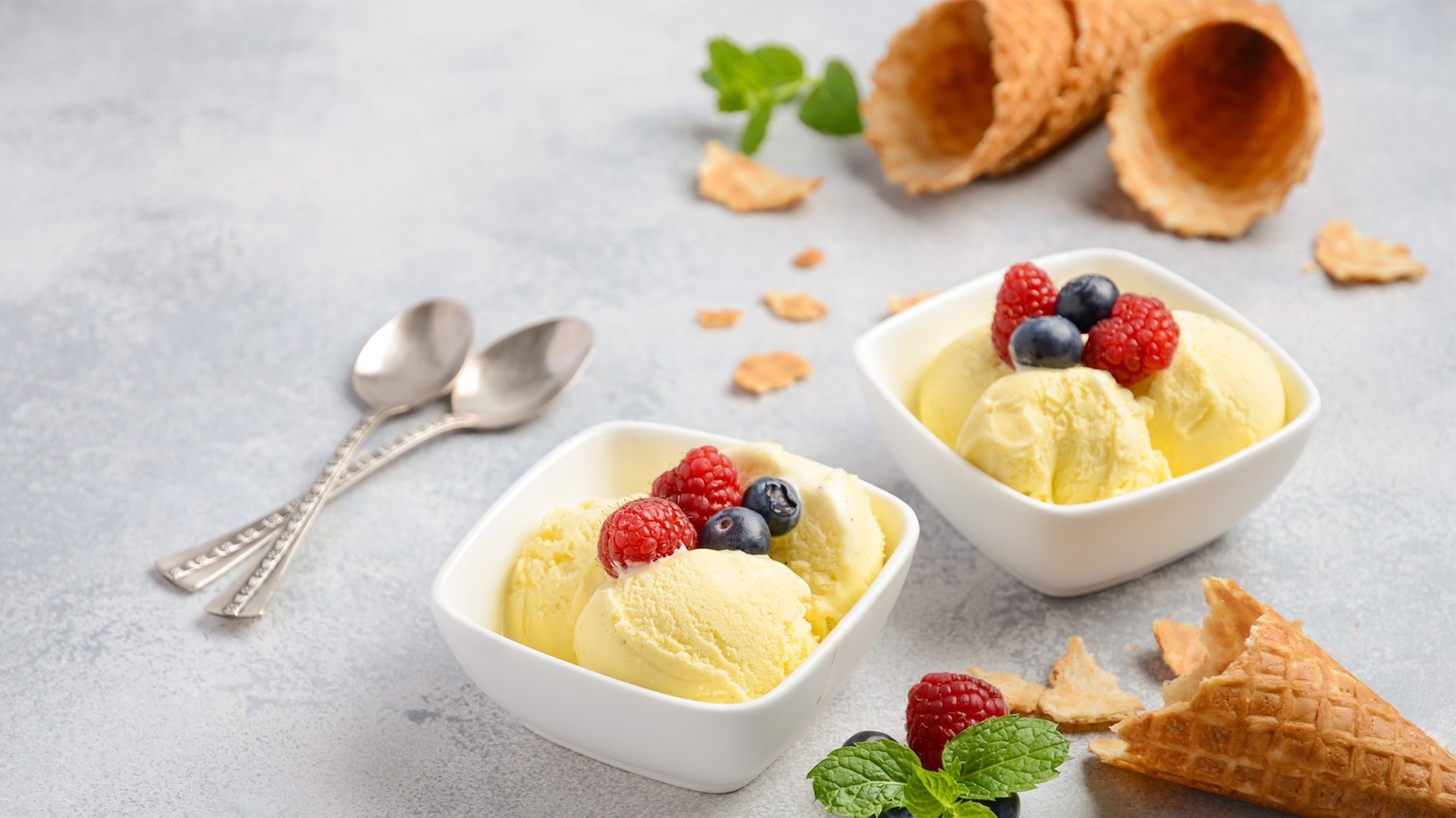 写了两个随机小姐姐视频的Api代码